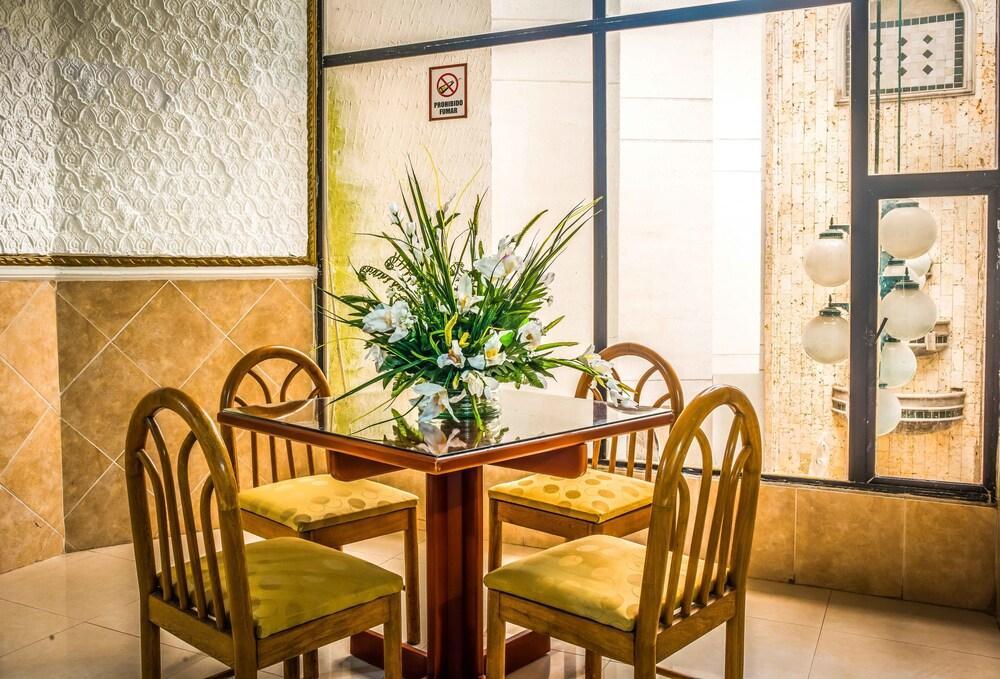 Hotel Puerta De Oro Barranquilla  Exteriör bild
