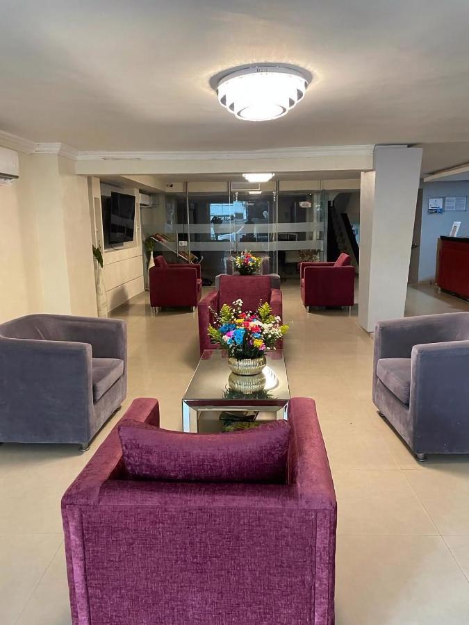 Hotel Puerta De Oro Barranquilla  Exteriör bild