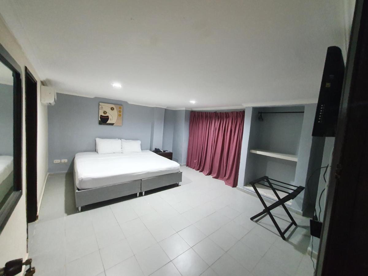 Hotel Puerta De Oro Barranquilla  Exteriör bild