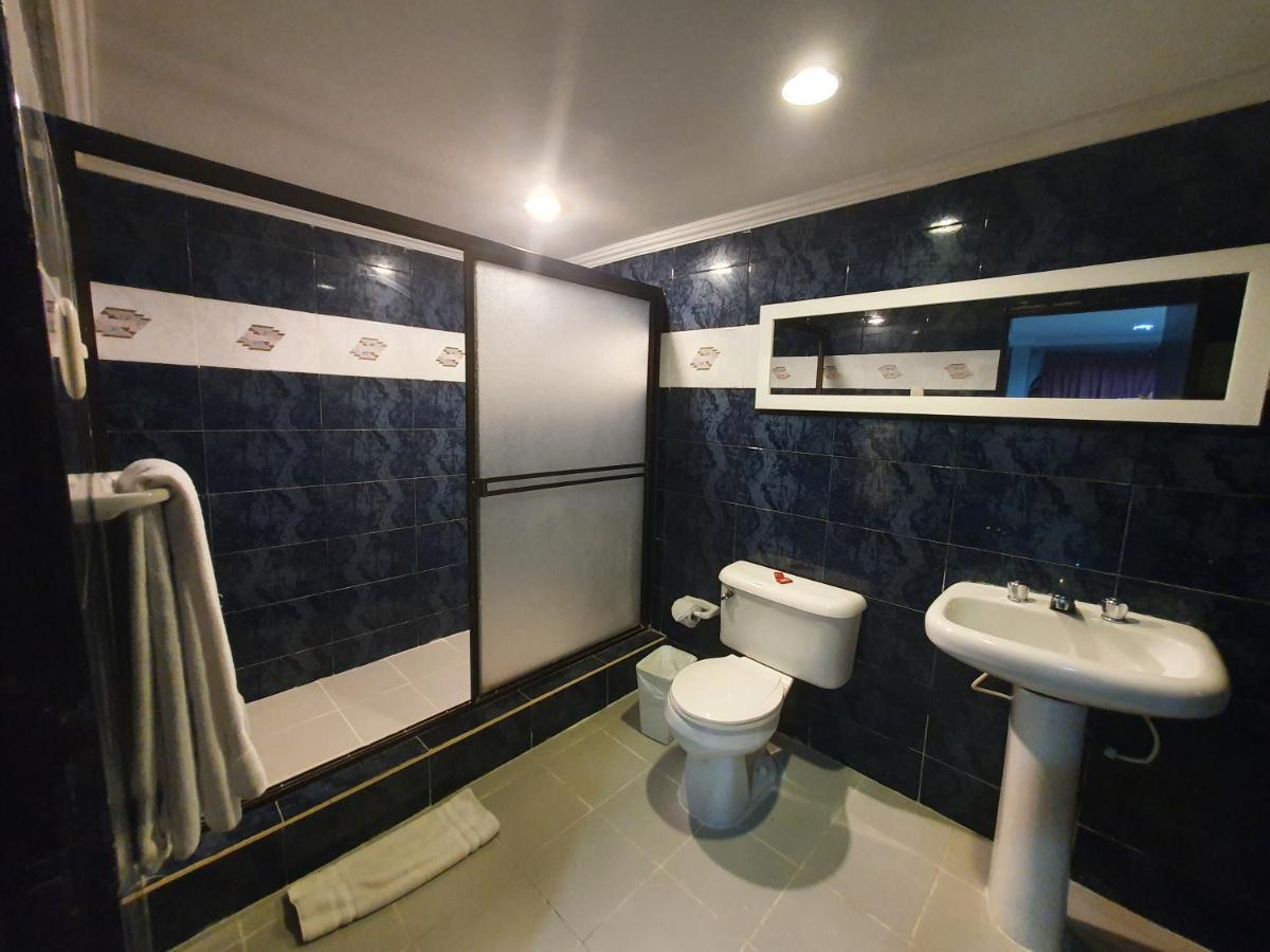 Hotel Puerta De Oro Barranquilla  Exteriör bild