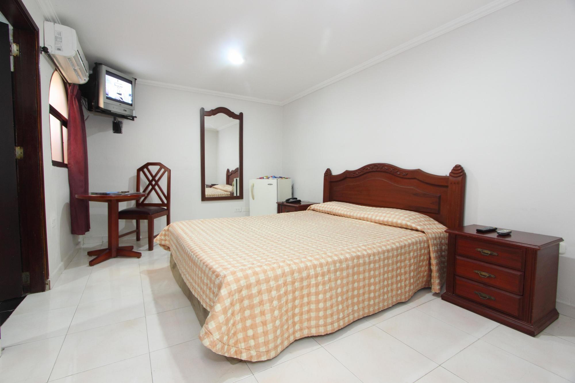 Hotel Puerta De Oro Barranquilla  Exteriör bild