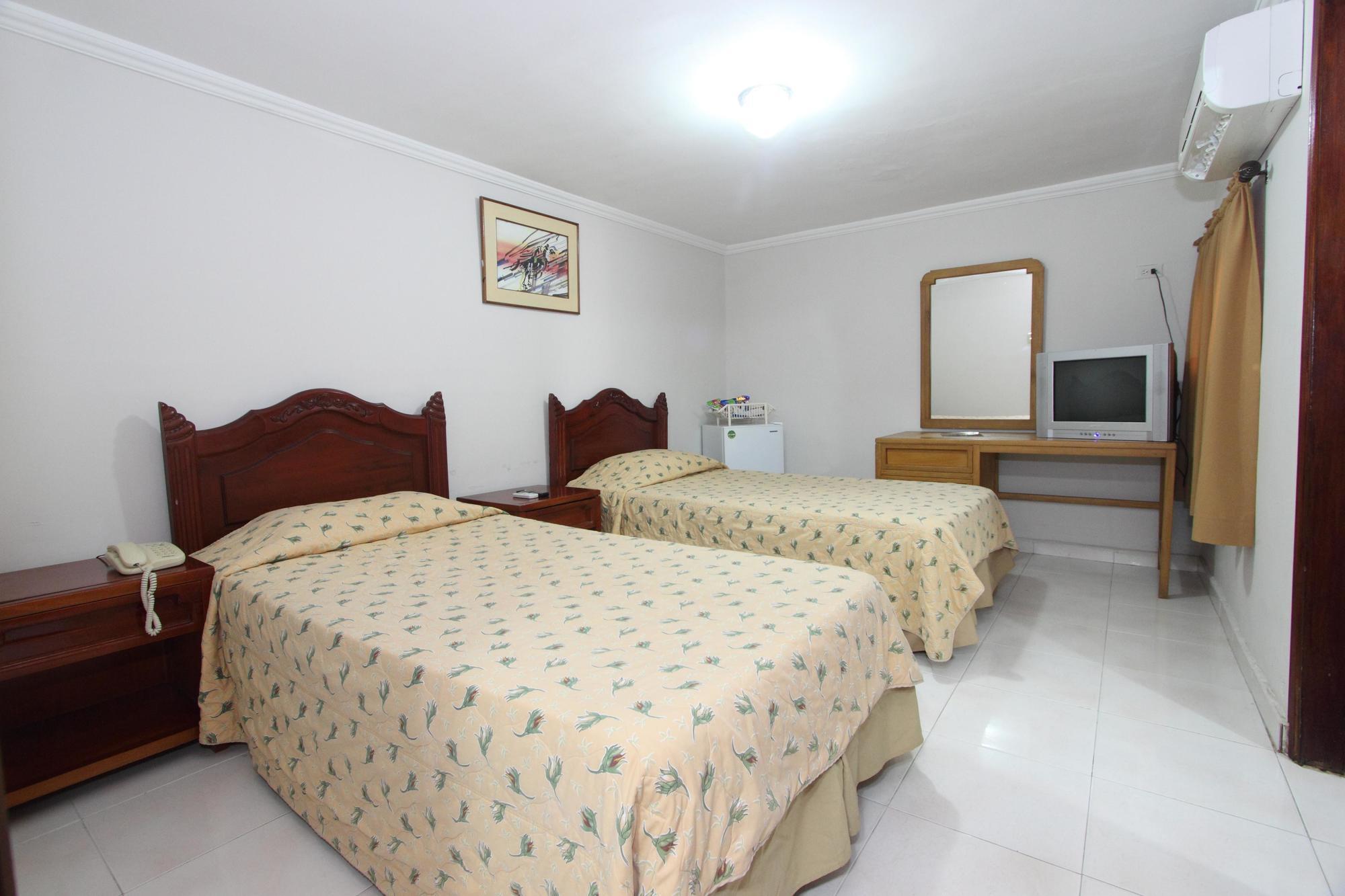 Hotel Puerta De Oro Barranquilla  Exteriör bild