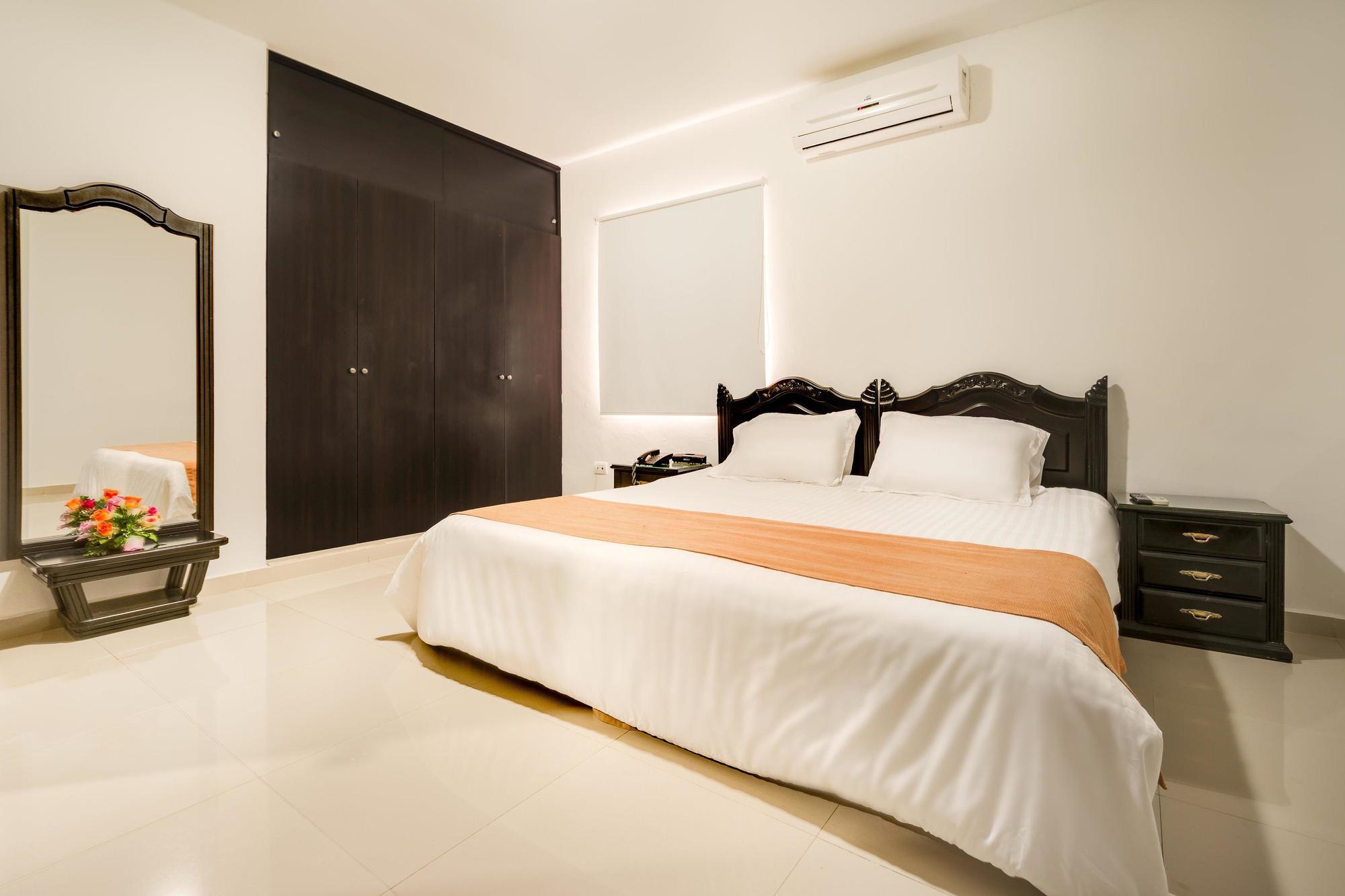 Hotel Puerta De Oro Barranquilla  Exteriör bild